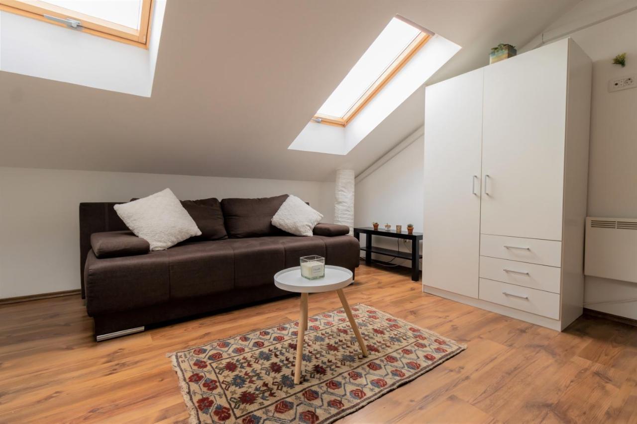 Hill Apartman - Maksimir Rebro ซาเกร็บ ภายนอก รูปภาพ