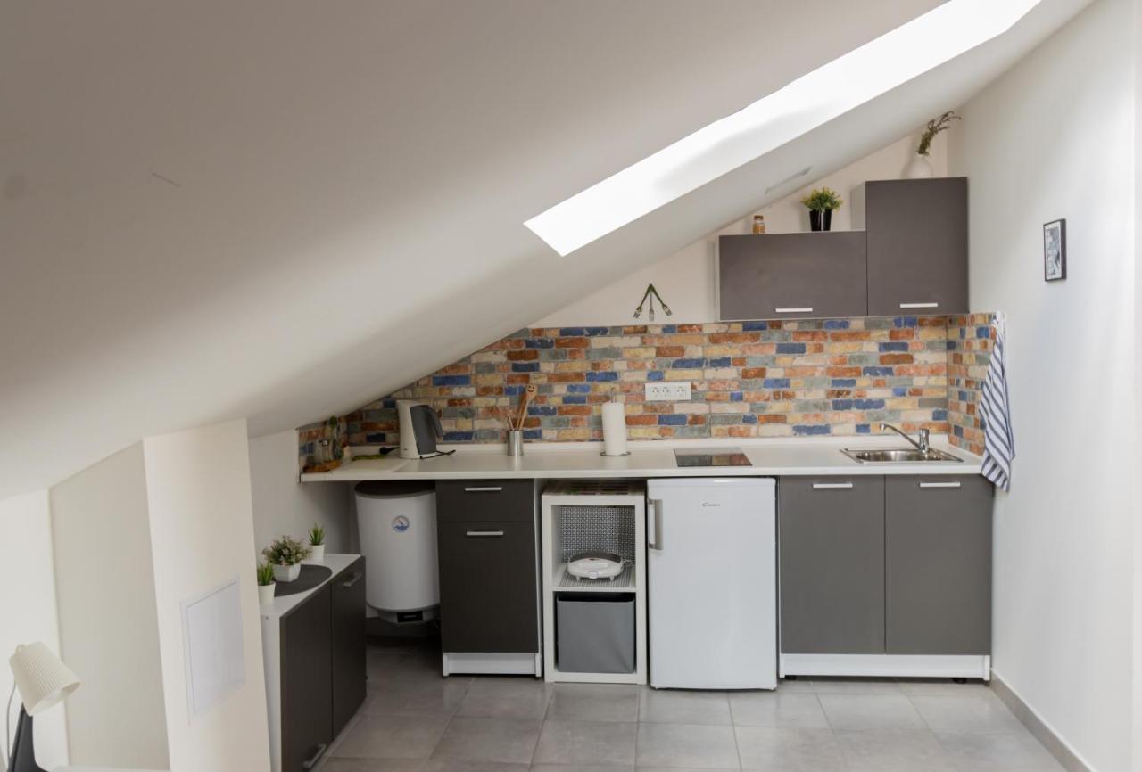 Hill Apartman - Maksimir Rebro ซาเกร็บ ภายนอก รูปภาพ